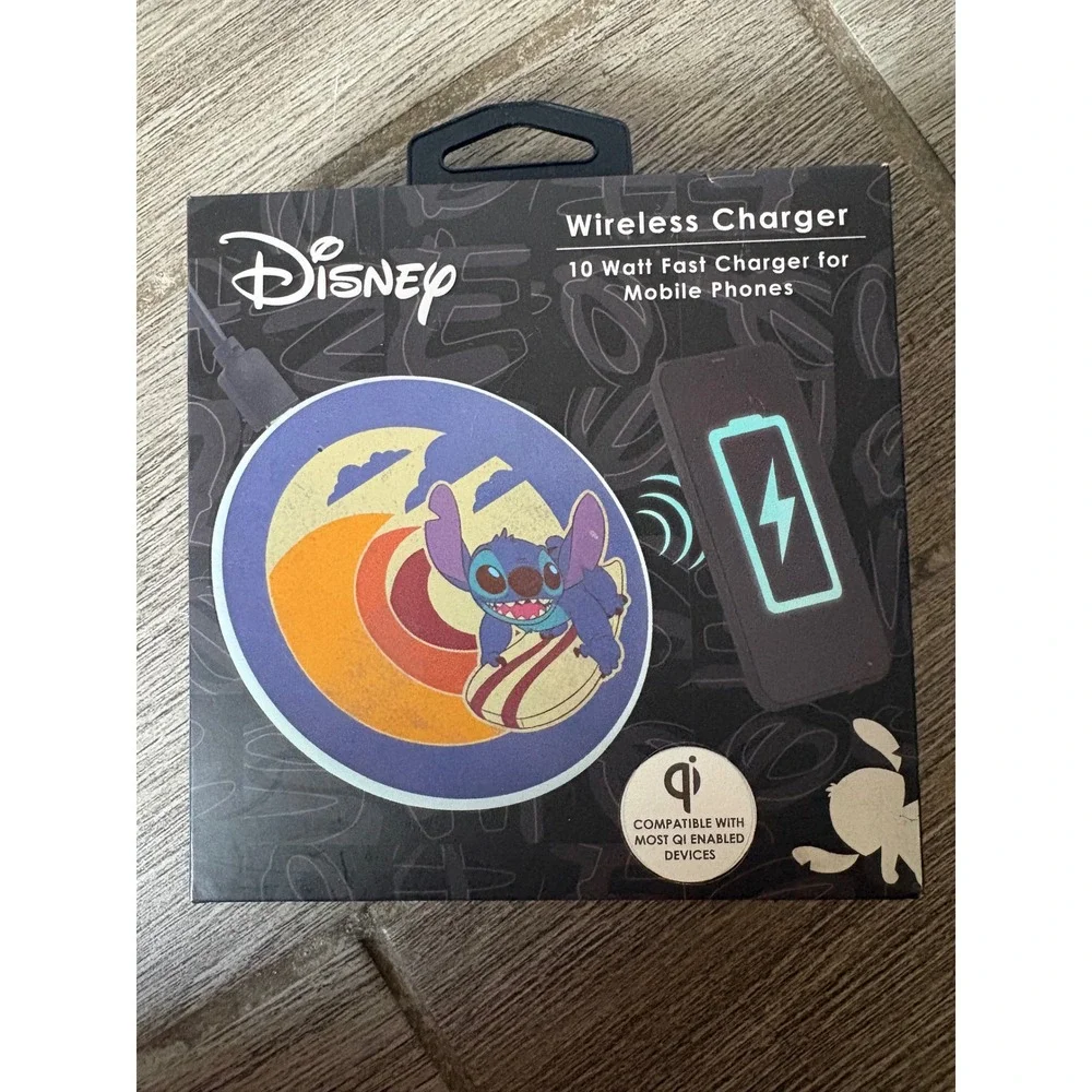 Disney Lilo & Stitch Wireless Charger 10 Watt Fast Charging Pad DWC2559 New